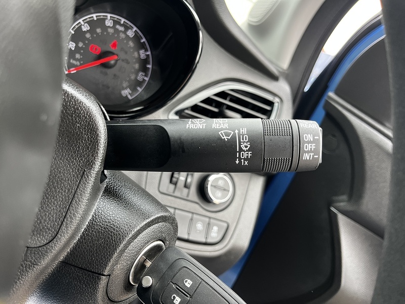 Vauxhall Viva i SE - U138