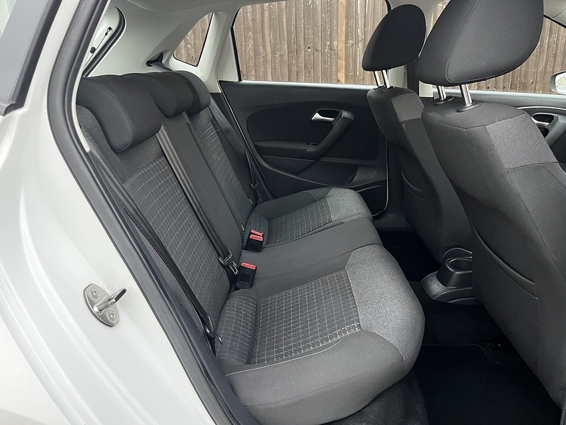 Volkswagen Polo BlueMotion Tech SE - U139