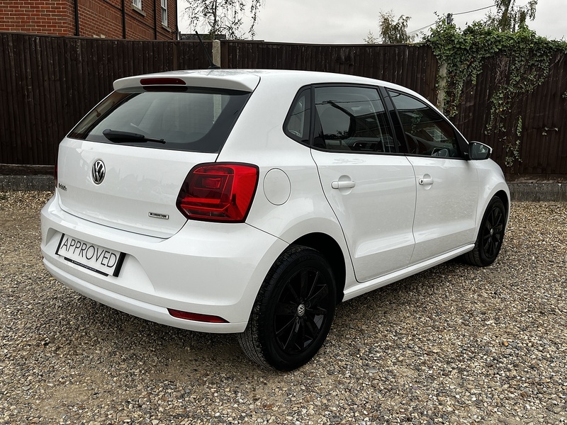 Volkswagen Polo BlueMotion Tech SE - U139