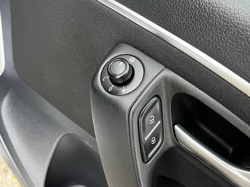 Volkswagen Polo BlueMotion Tech SE - U139