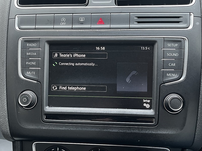 Volkswagen Polo BlueMotion Tech SE - U139