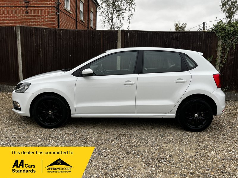 Volkswagen Polo BlueMotion Tech SE - U139