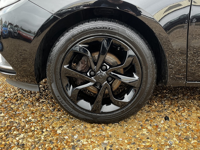 Vauxhall Corsa i SRi Nav - U140