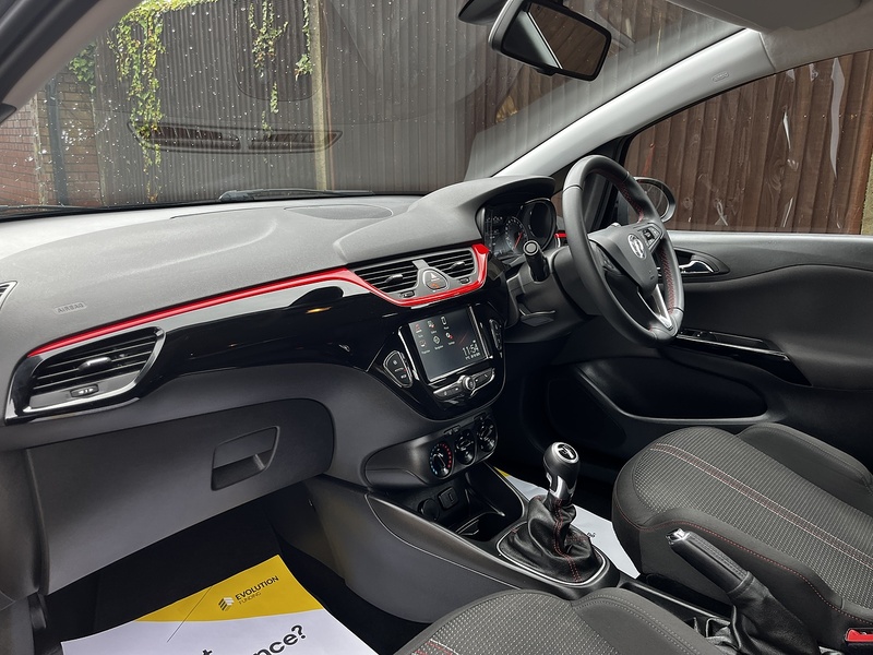 Vauxhall Corsa i SRi Nav - U140