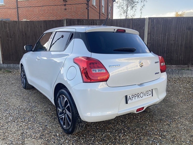 Suzuki Swift Dualjet MHEV SZ-L - U143