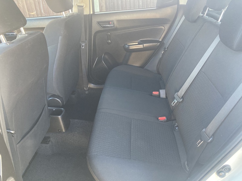 Suzuki Swift Dualjet MHEV SZ-L - U143