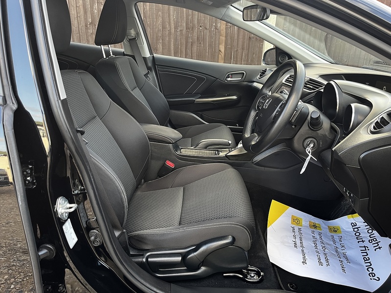 Honda Civic i-VTEC SE Plus - U145