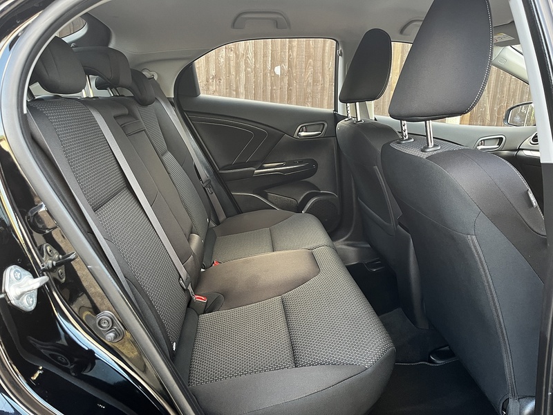 Honda Civic i-VTEC SE Plus - U145