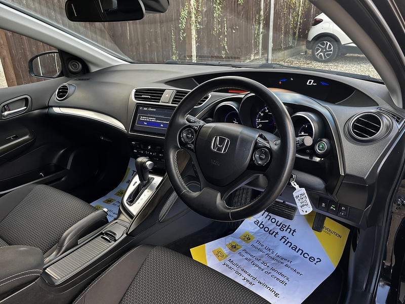 Honda Civic i-VTEC SE Plus - U145