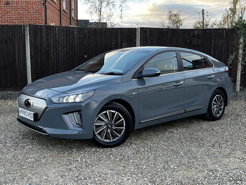 Hyundai IONIQ Premium - U146