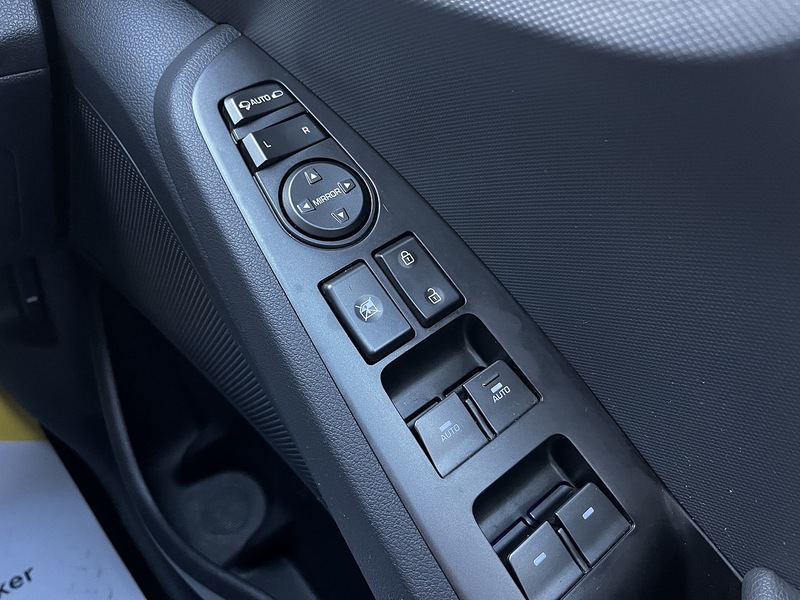 Hyundai IONIQ Premium - U146