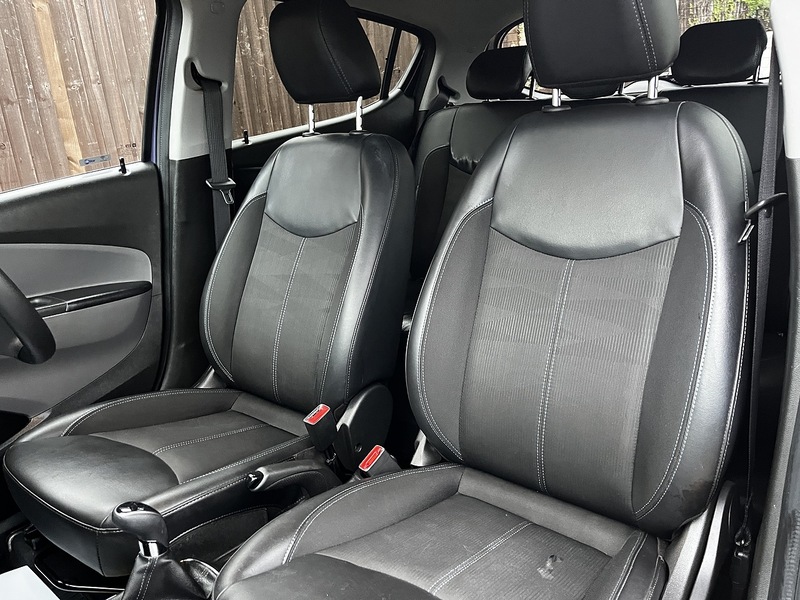 Vauxhall Viva i SL - U152