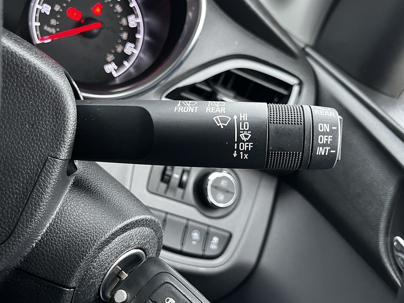 Vauxhall Viva i SL - U152