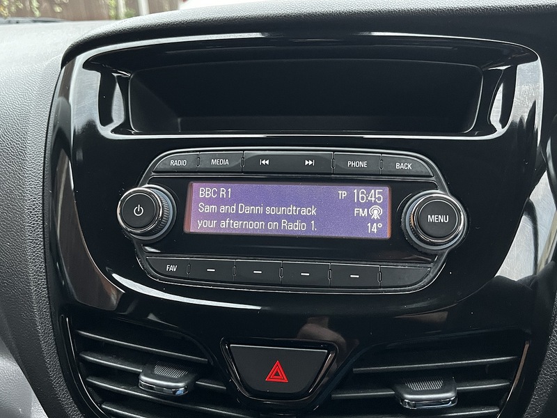 Vauxhall Viva i SL - U152