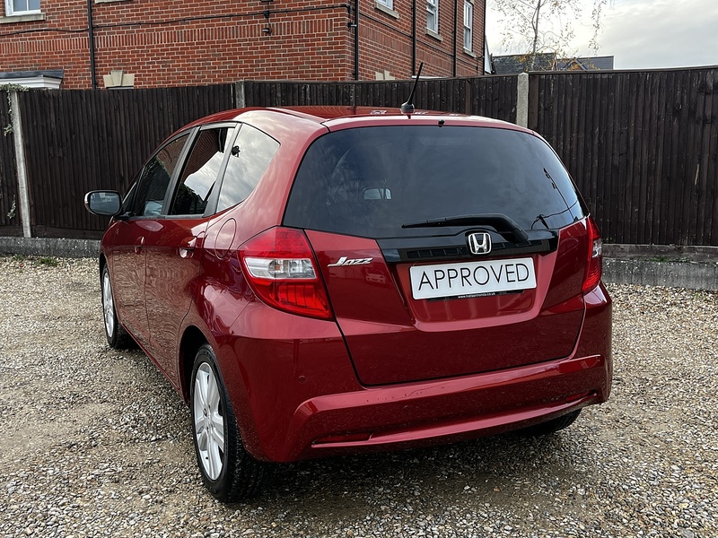 Honda Jazz i-VTEC ES Plus - U156