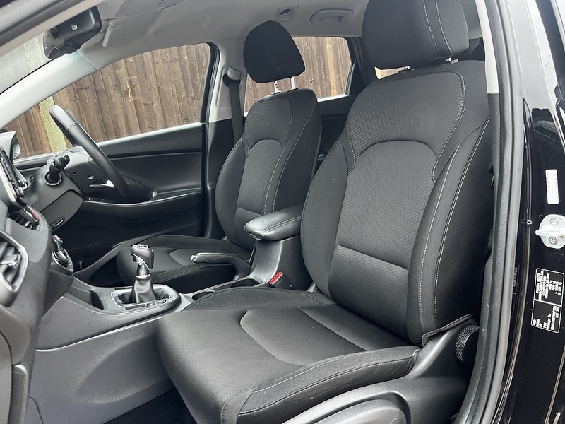 Hyundai i30 T-GDi SE Nav - U159