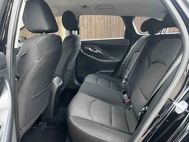 Hyundai i30 T-GDi SE Nav - U159