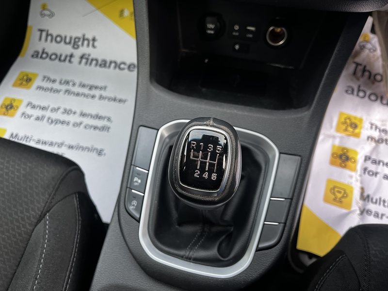 Hyundai i30 T-GDi SE Nav - U159