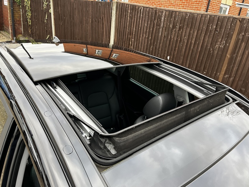 Hyundai TUCSON T-GDi Premium SE - U161