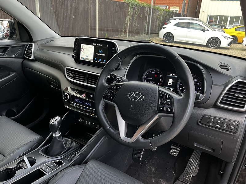 Hyundai TUCSON T-GDi Premium SE - U161