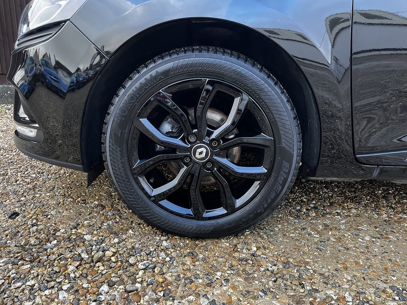 Renault Clio TCe Play - U162