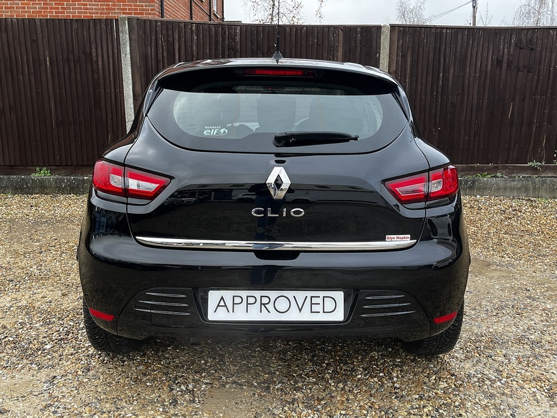 Renault Clio TCe Play - U162
