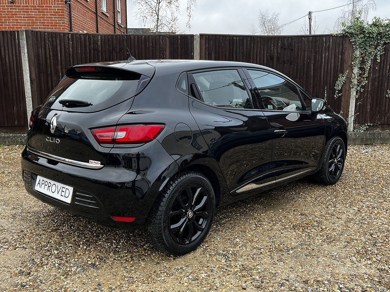 Renault Clio TCe Play - U162