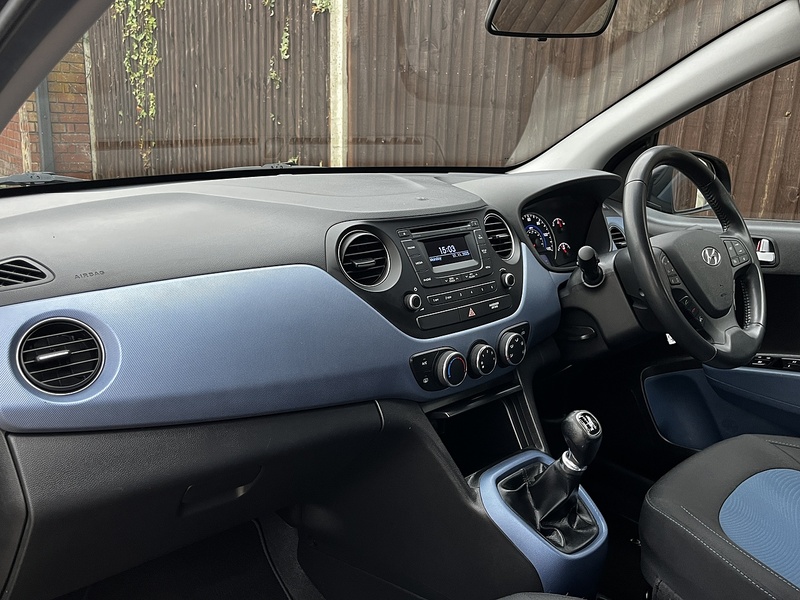 Hyundai i10 Premium - U166