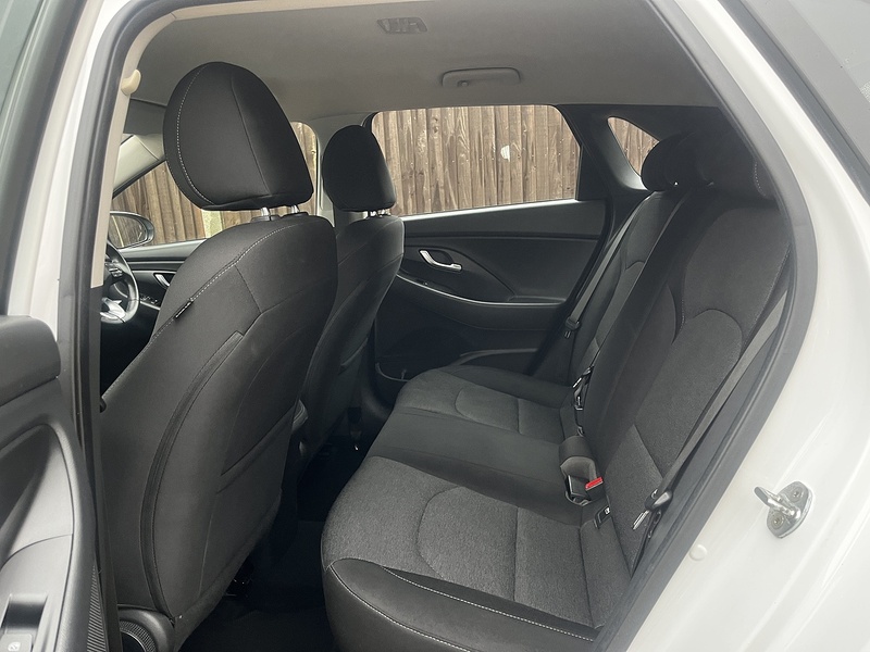 Hyundai i30 T-GDi MHEV SE Connect - U169