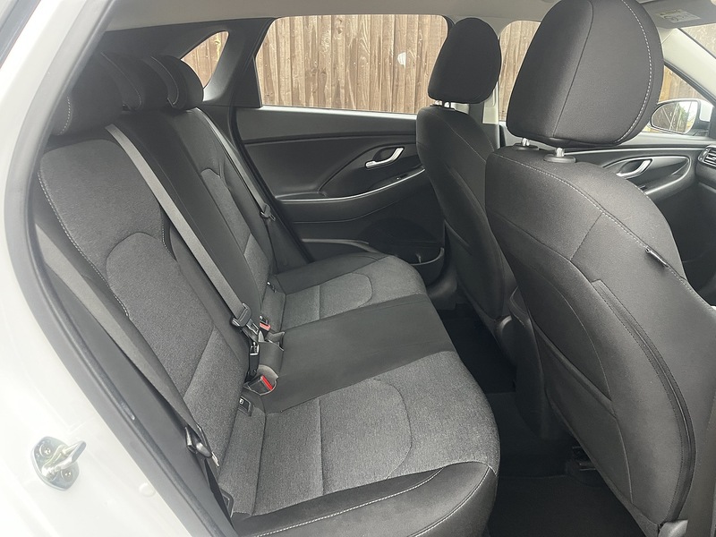 Hyundai i30 T-GDi MHEV SE Connect - U169