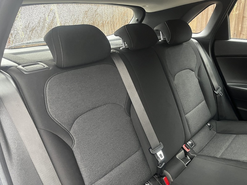 Hyundai i30 T-GDi MHEV SE Connect - U169