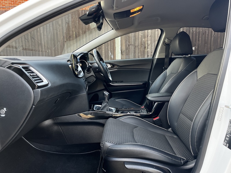 Kia XCeed T-GDi 3 - U174