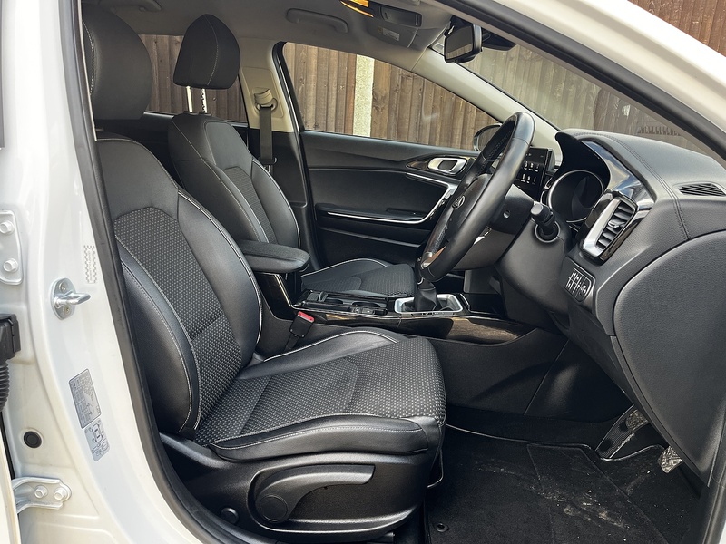 Kia XCeed T-GDi 3 - U174