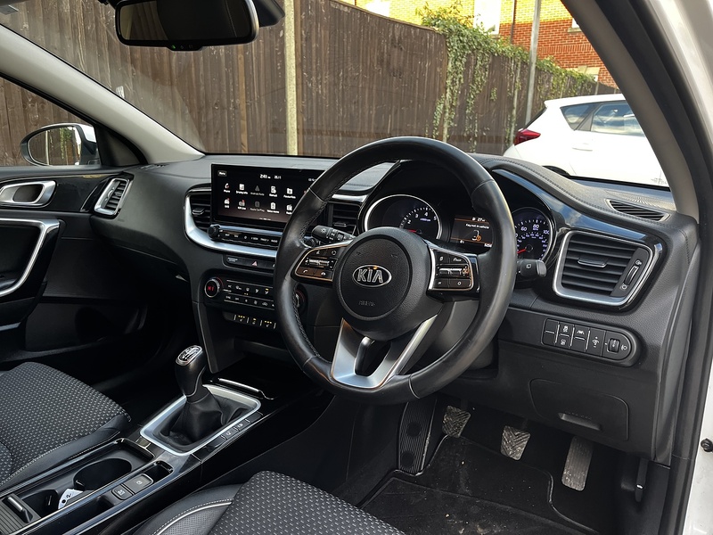 Kia XCeed T-GDi 3 - U174