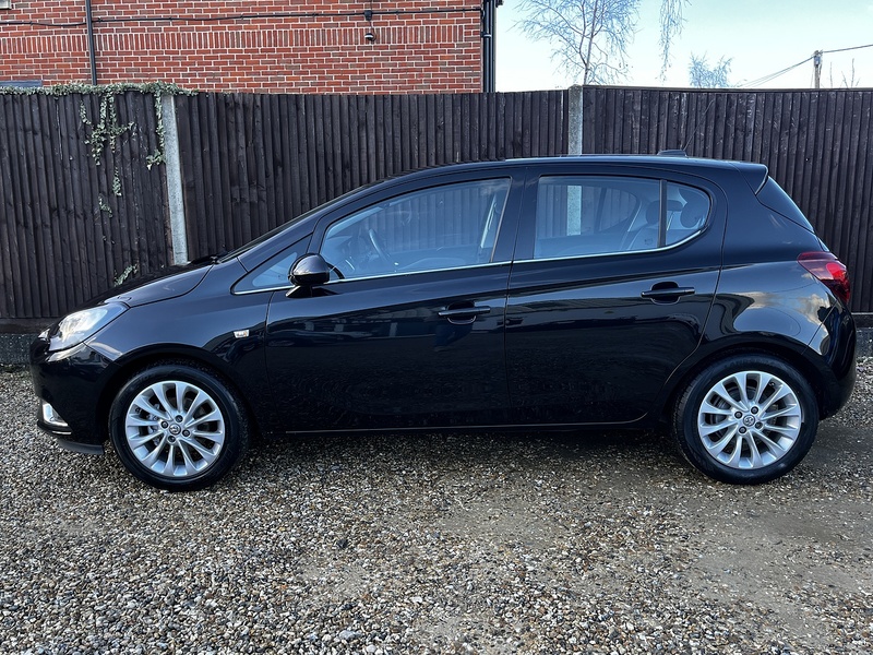 Vauxhall Corsa i ecoTEC SE Nav - U178