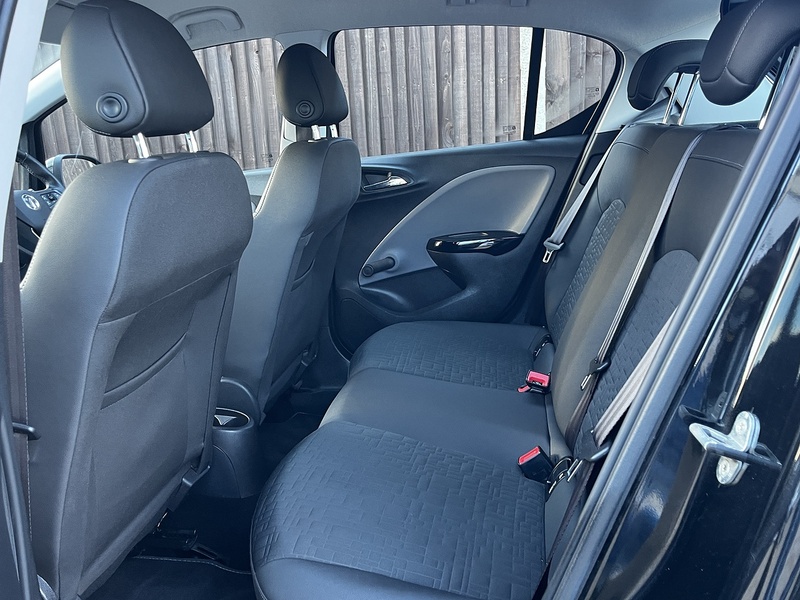 Vauxhall Corsa i ecoTEC SE Nav - U178