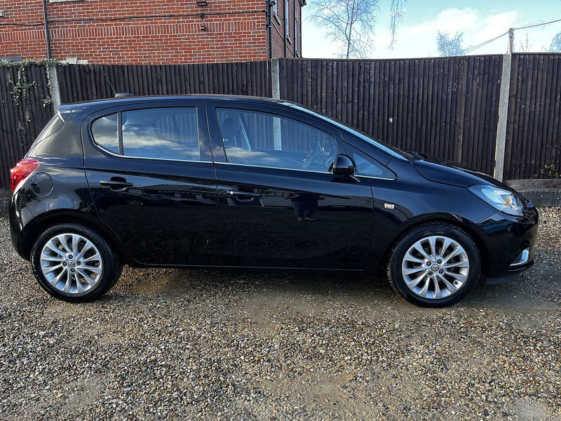 Vauxhall Corsa i ecoTEC SE Nav - U178
