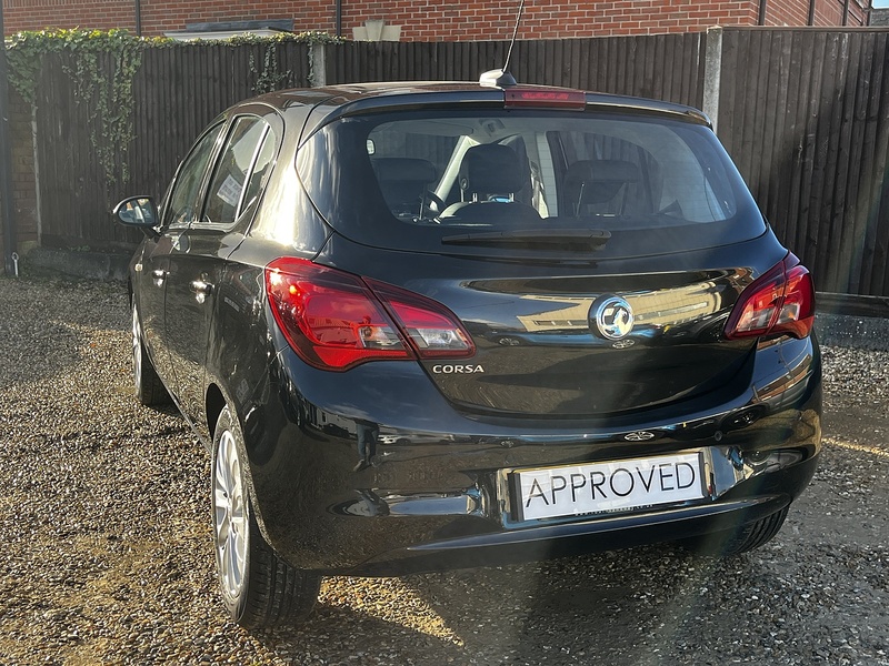 Vauxhall Corsa i ecoTEC SE Nav - U178