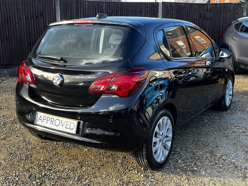 Vauxhall Corsa i ecoTEC SE Nav - U178