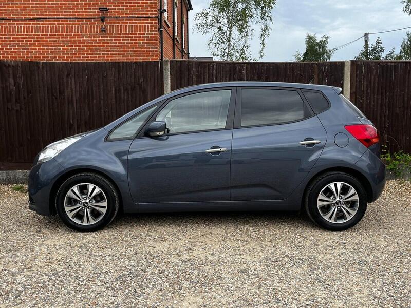 Kia Venga 4 - U18