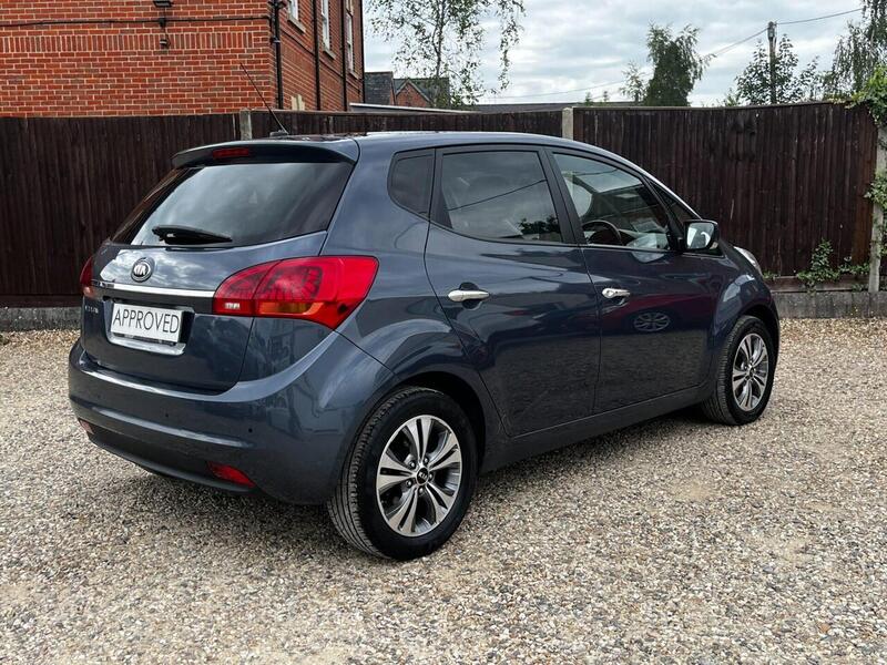 Kia Venga 4 - U18