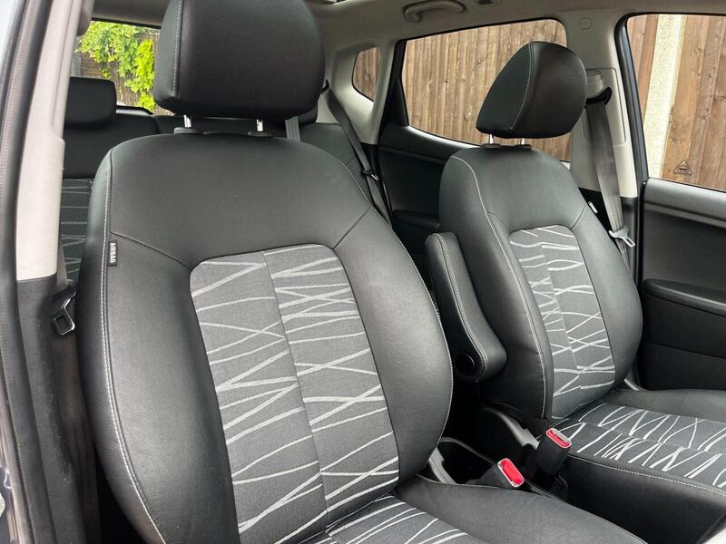 Kia Venga 4 - U18