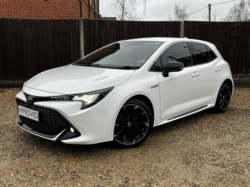 Toyota Corolla VVT-h GR SPORT - U183