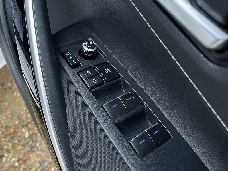 Toyota Corolla VVT-h GR SPORT - U183