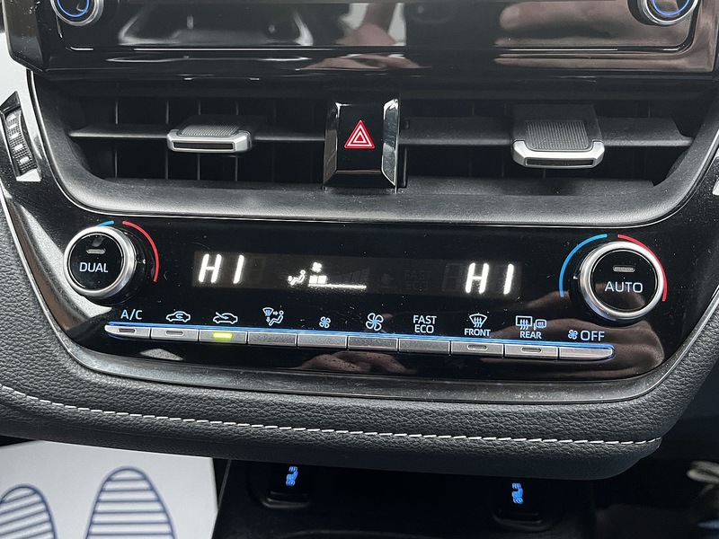 Toyota Corolla VVT-h GR SPORT - U183