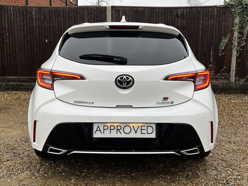 Toyota Corolla VVT-h GR SPORT - U183