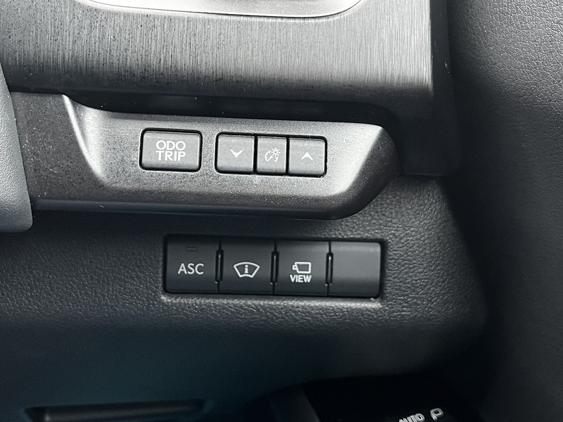 Lexus UX 300e - U187