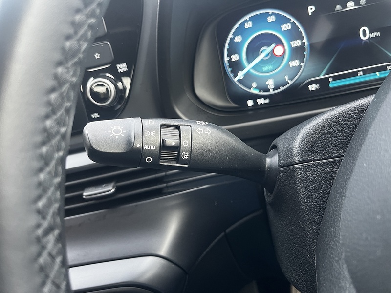 Hyundai BAYON T-GDi MHEV SE Connect - U189