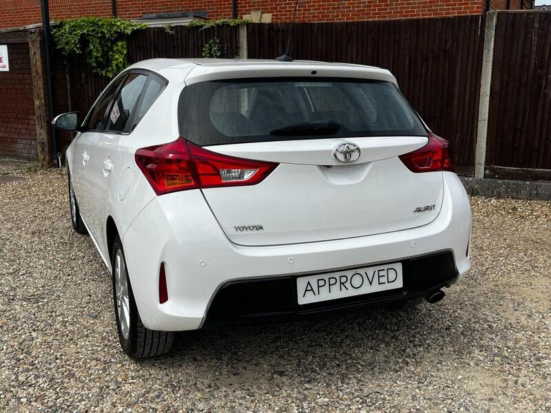 Toyota Auris ICON VALVEMATIC - U19