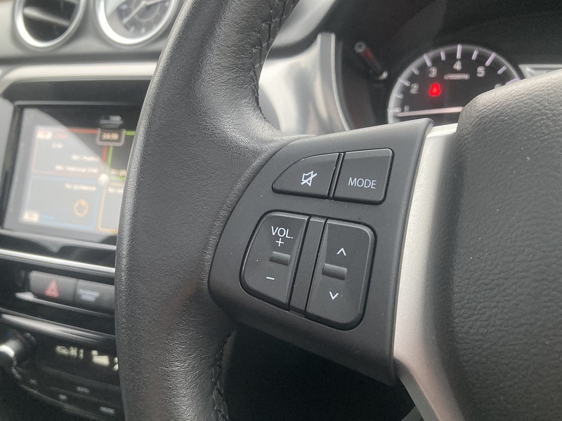 Suzuki Vitara SZ5 - U193